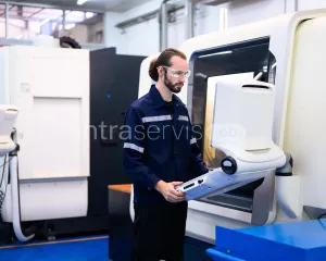 Operator maszyn CNC - bez doświadczenia